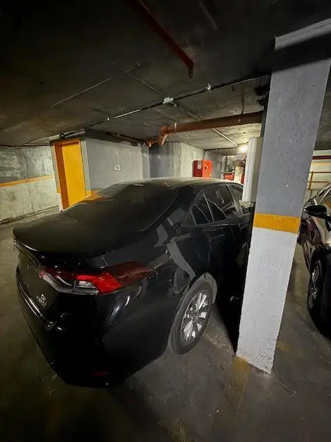 Cochera Auto Compacto/ Mediano Palermo Chico - Acceso por portón automático a rampa 4
