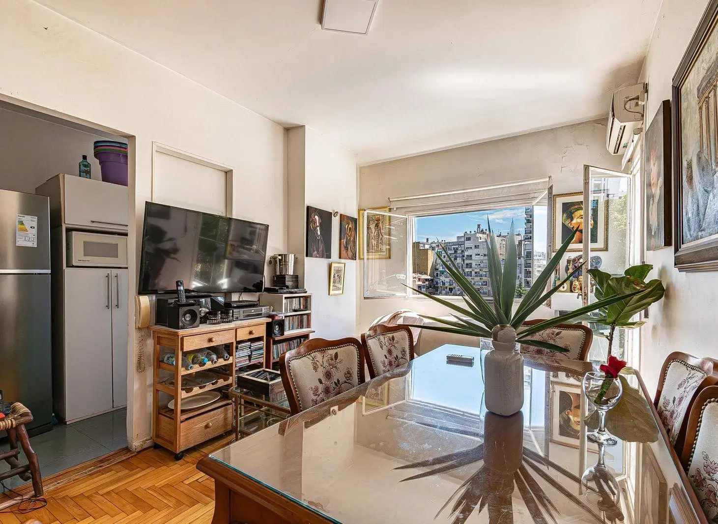 VENTA 2 AMBIENTES Y MEDIO - ESCRITORIO - BALCON - TOTEM - CAÑITAS - PALERMO 3