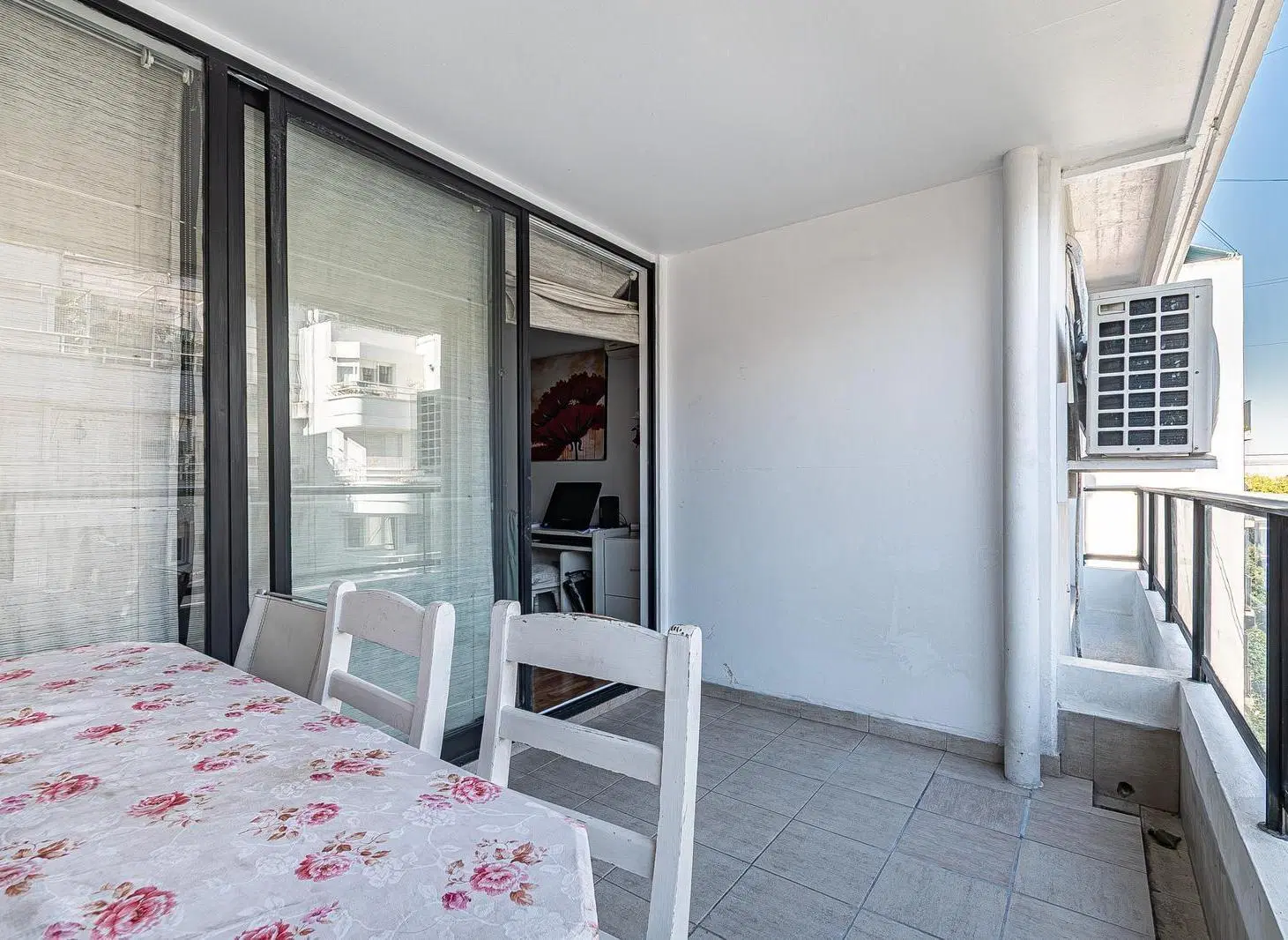 2 Suites - Balcon Aterrazado - Amenities - Torre Mario Roberto Alvarez - Cochera - Baulera -RECOLETA 2