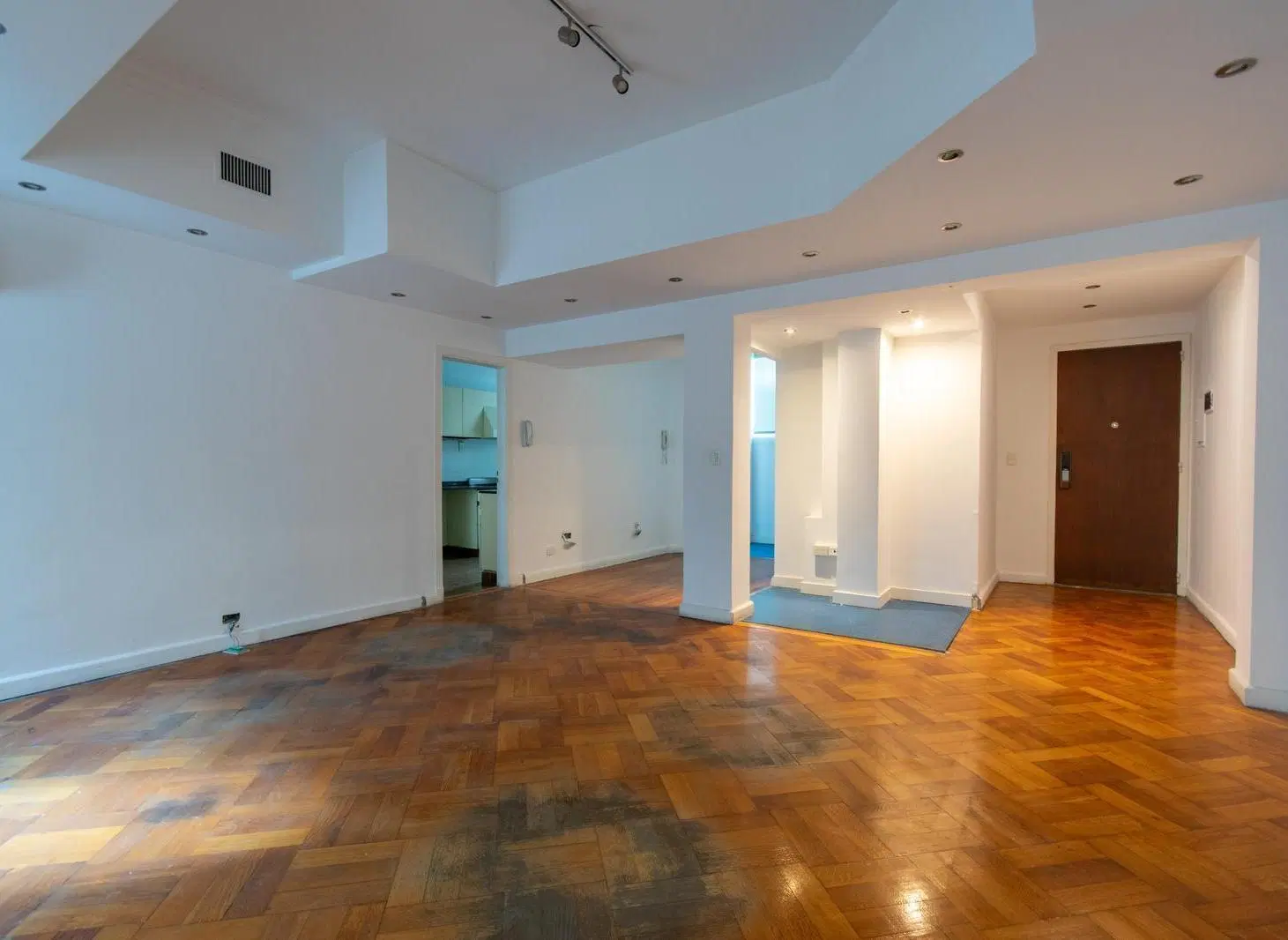 VENTA 3 dormitorios, dependencias y balcon - Apto Profesional - A RECICLAR - OPORTUNIDAD - RECOLETA 5