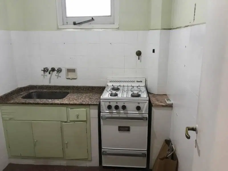 2 DORMIT - PATIO - ESTILO - EDIFICIO PEÑA - SAN TELMO/ MONSERRAT - A RECICLAR - APTO PROF y CREDITO 8