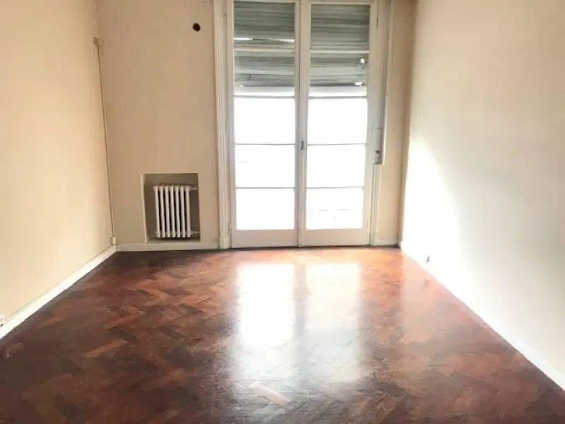 2 DORMIT - PATIO - ESTILO - EDIFICIO PEÑA - SAN TELMO/ MONSERRAT - A RECICLAR - APTO PROF y CREDITO 1