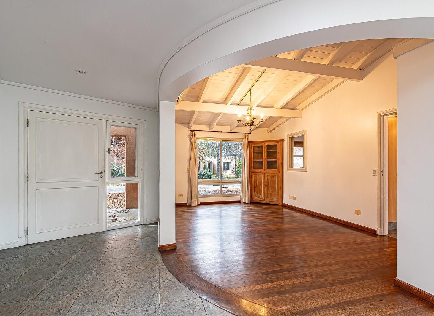 Foto de Casa 3 DORMITORIOS - PARRILLA - PILETA - VILLA BERTHA - BENAVIDEZ, imagen 3