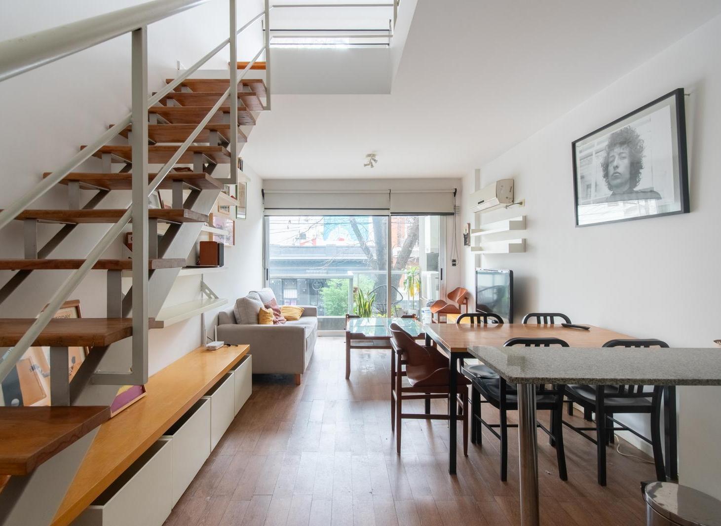 Foto de Semipiso en duplex de 2 ambientes con balcón y cochera - AMENITIES, imagen 1