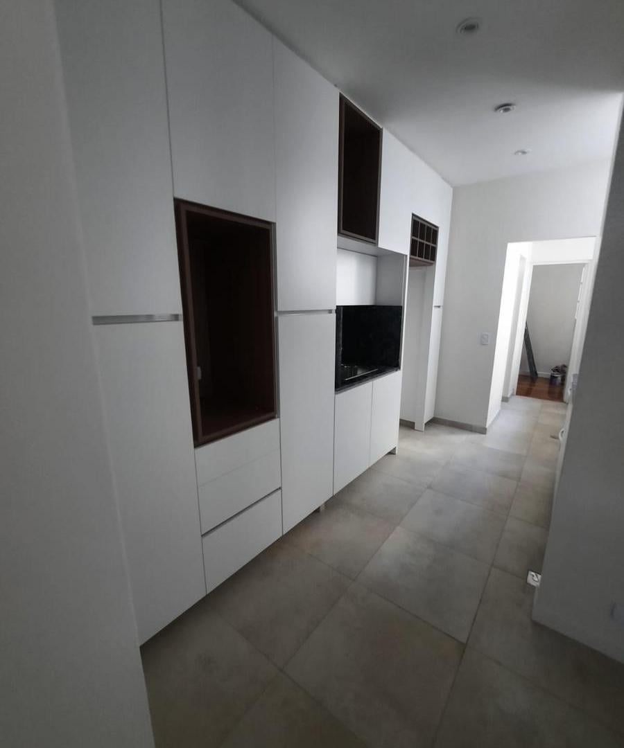 Foto de 2 dormitorios más dependencias RECICLADO - BARRIO NORTE, imagen 4