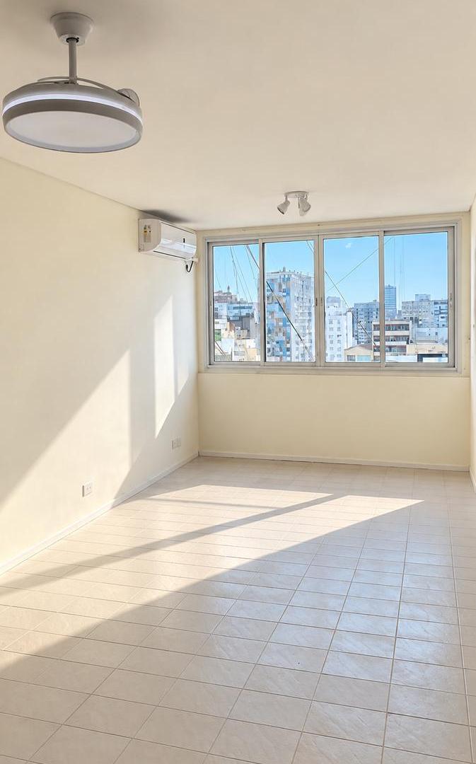 Foto de Monoambiente RECICLADO - Todo luz - Piso Alto - CONGRESO, imagen 2