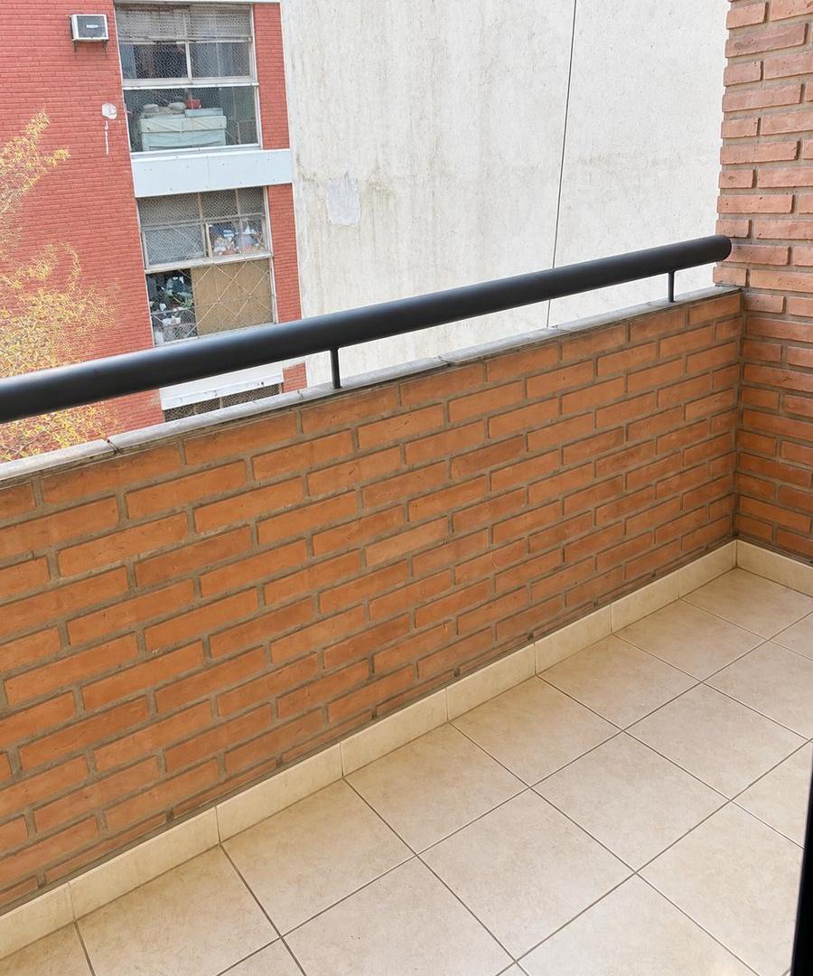 Foto de 2 ambientes con balcon amoblado y equipado - RECOLETA - DISP DESDE EL, imagen 4