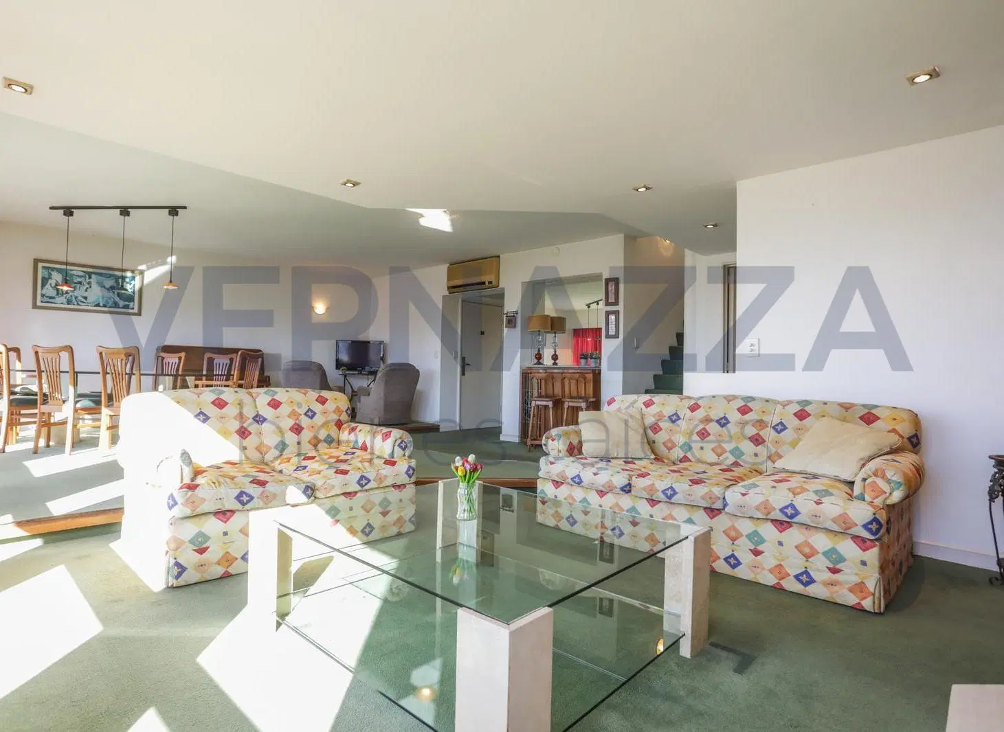 Sin muebles - Alquiler Dúplex 3 ambientes con terraza y cochera frente a Plaza Libertad 4