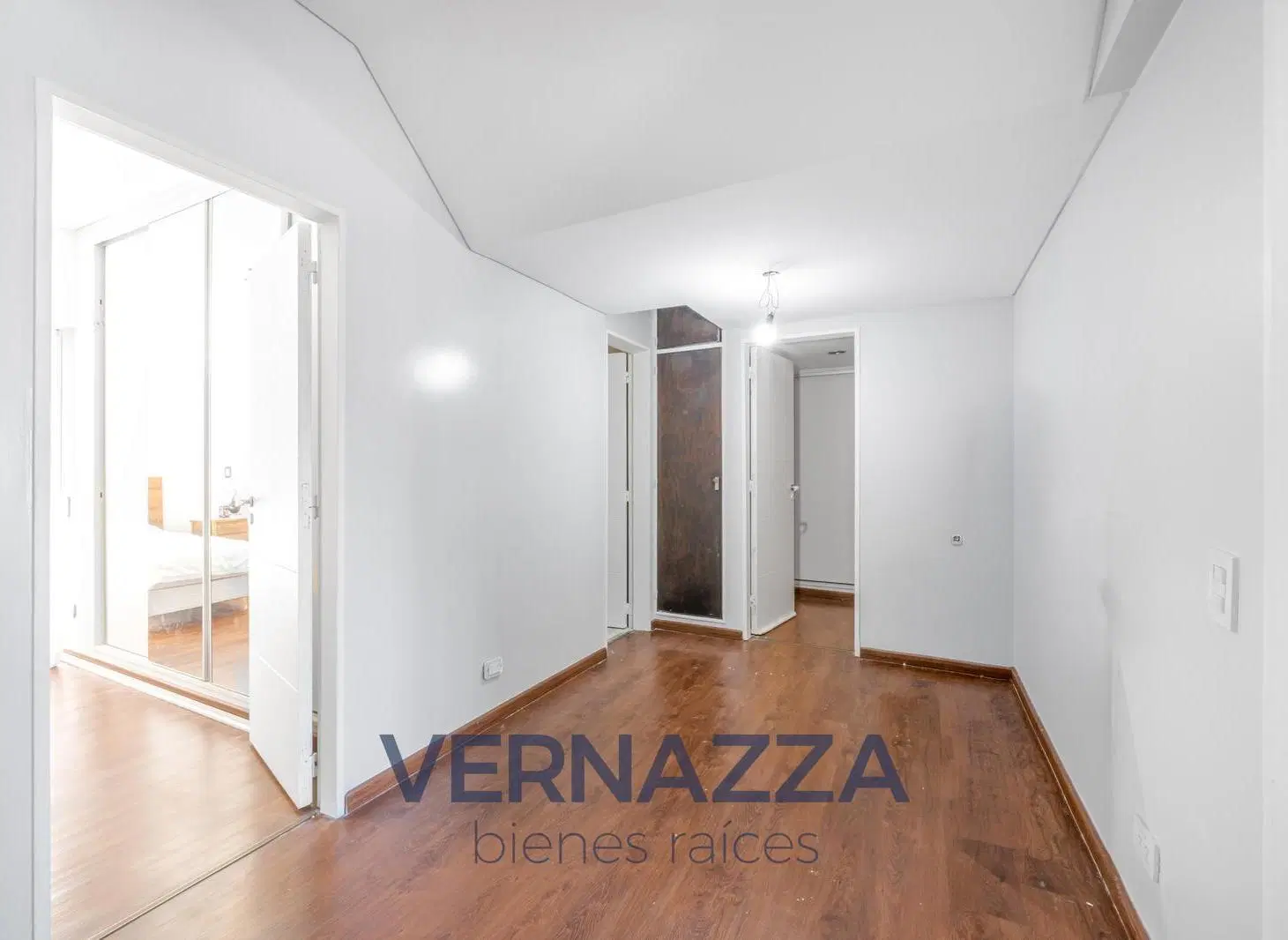 APTO CREDITO! Exclusivo triplex de 4 Ambientes con parrilla y terraza propia 5