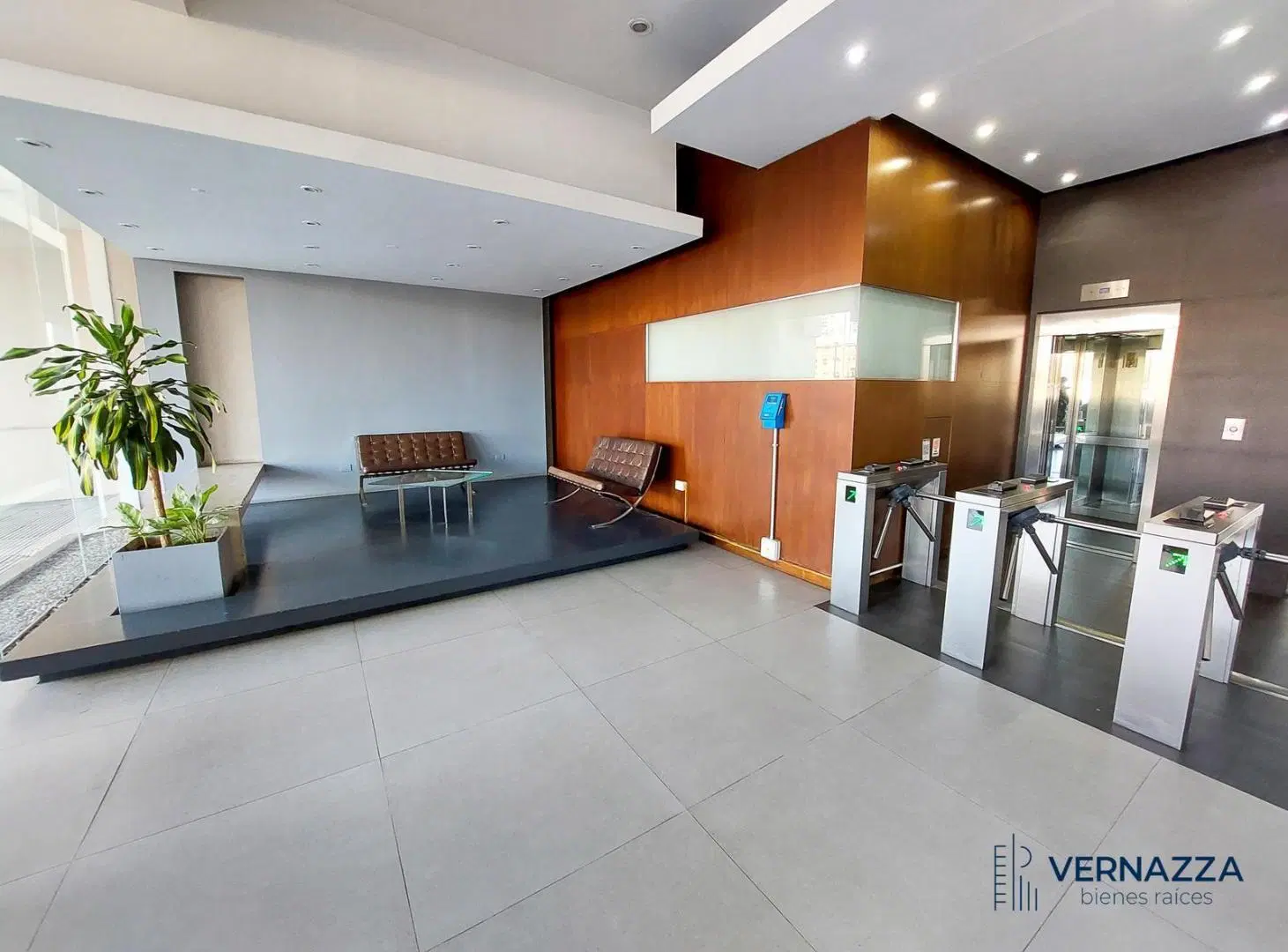 Oficina de 160 m² con vista panorámica a Puerto Madero 3