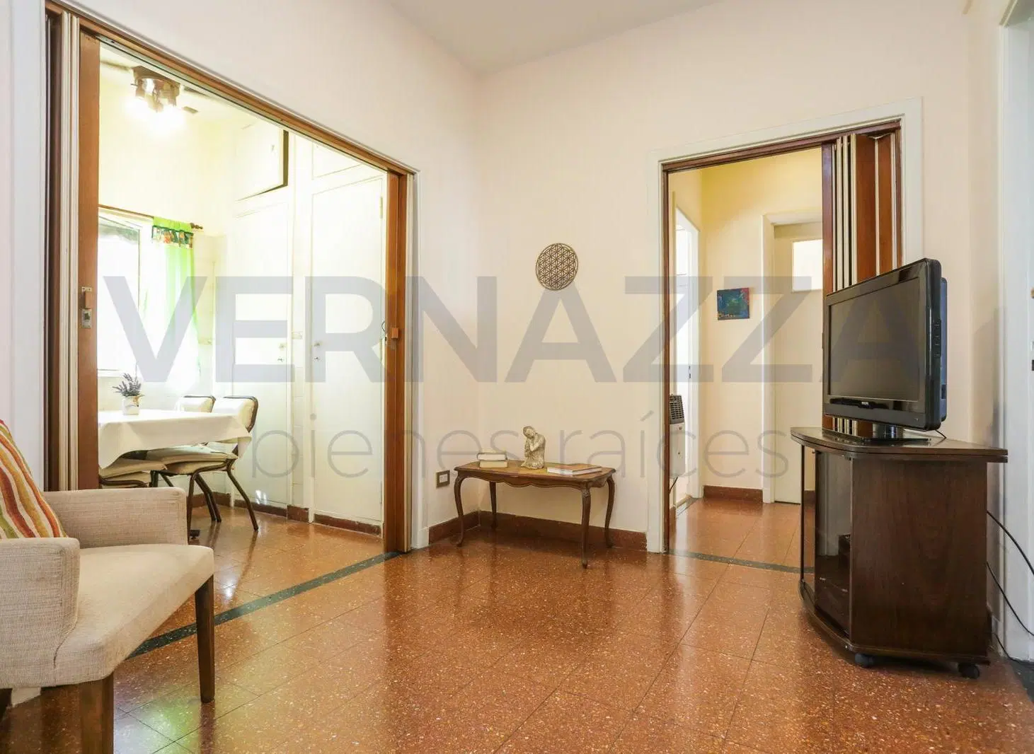Hermoso PH 4 ambientes con balcón y terraza en Villa del Parque 1