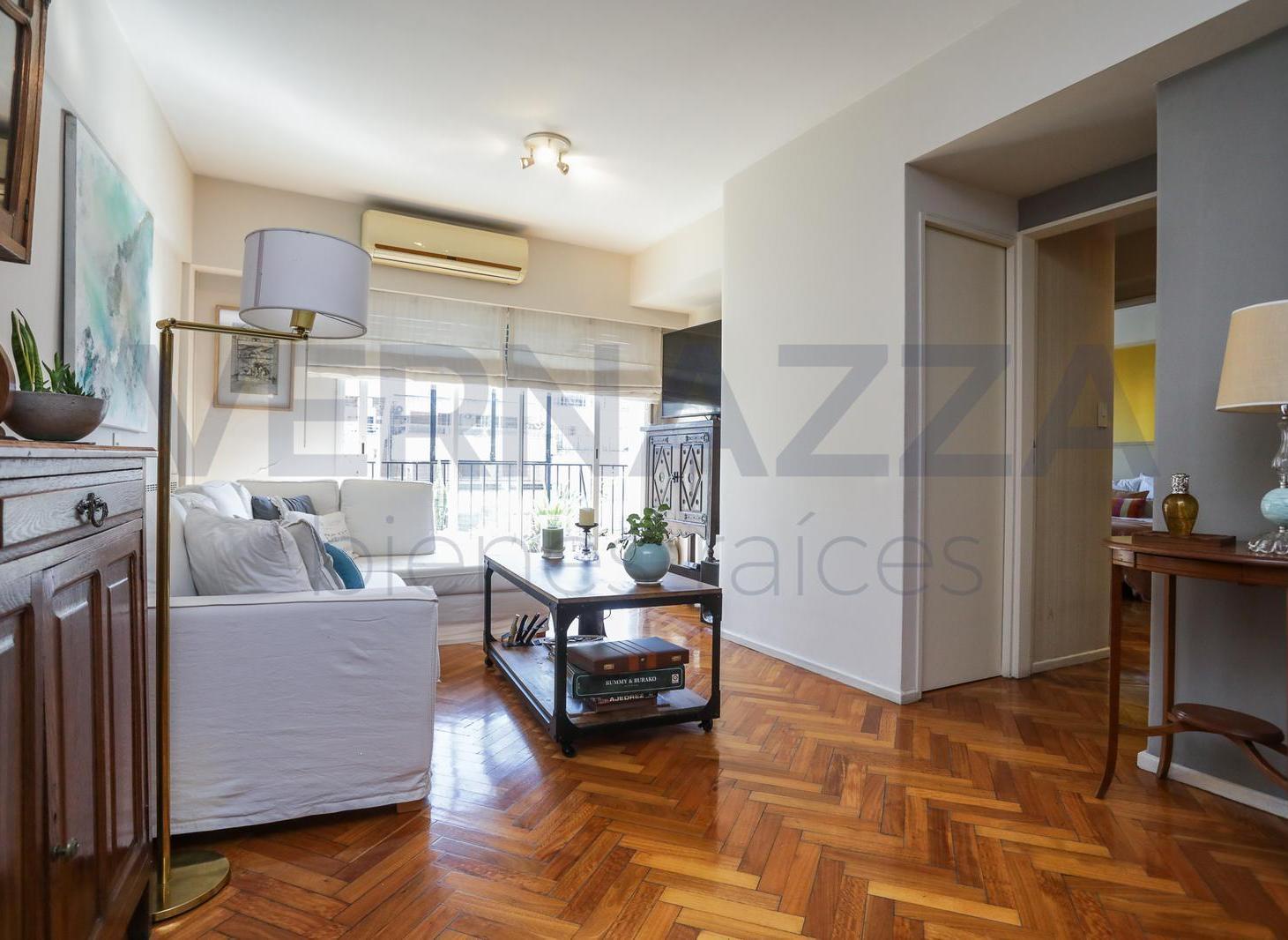 APTO CRÉDITO! Semipiso de 4 ambientes con escritorio y balcón en Caballito