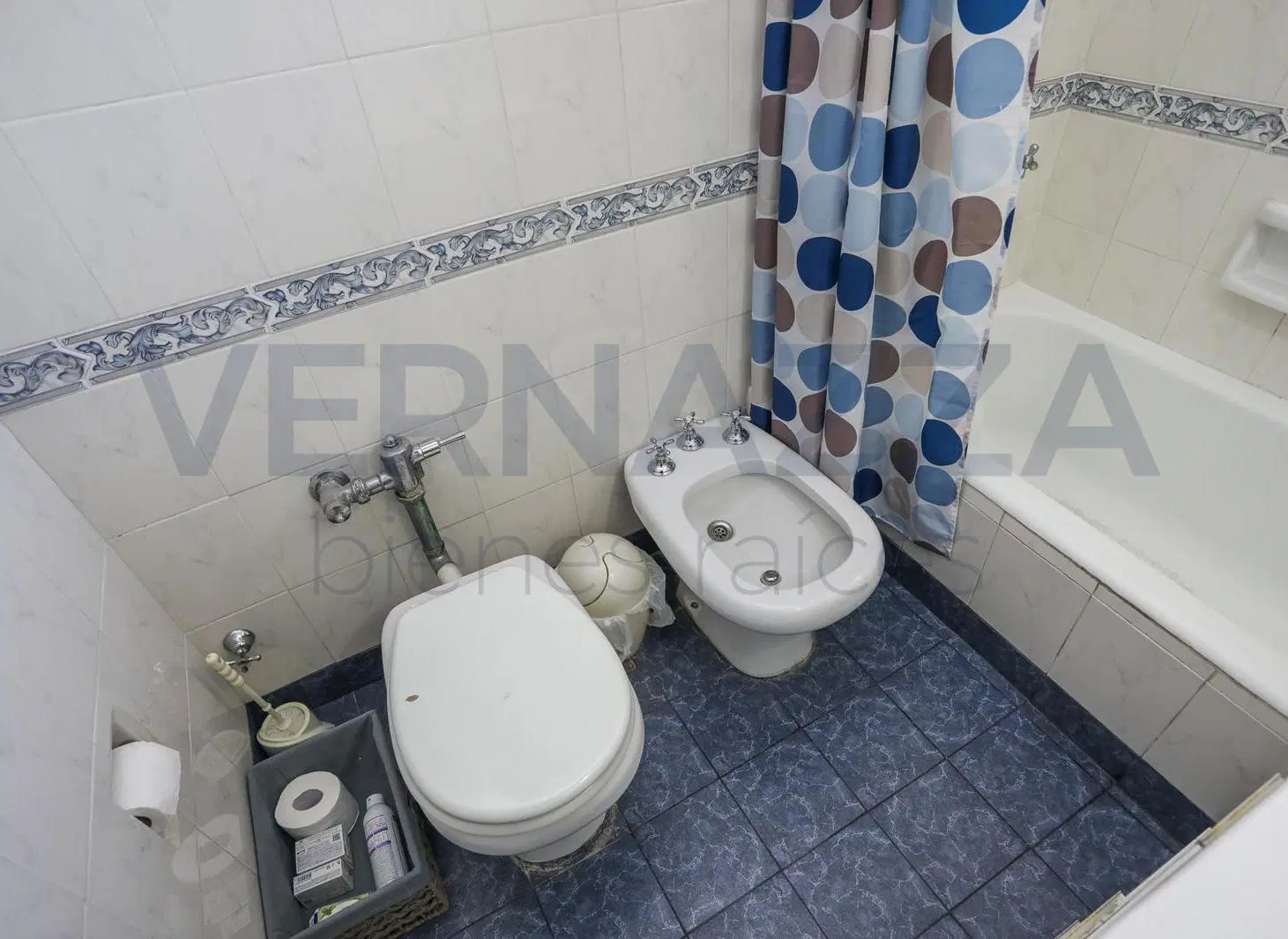 APTO CRÉDITO! Semipiso de 4 ambientes con escritorio y balcón en Caballito 2