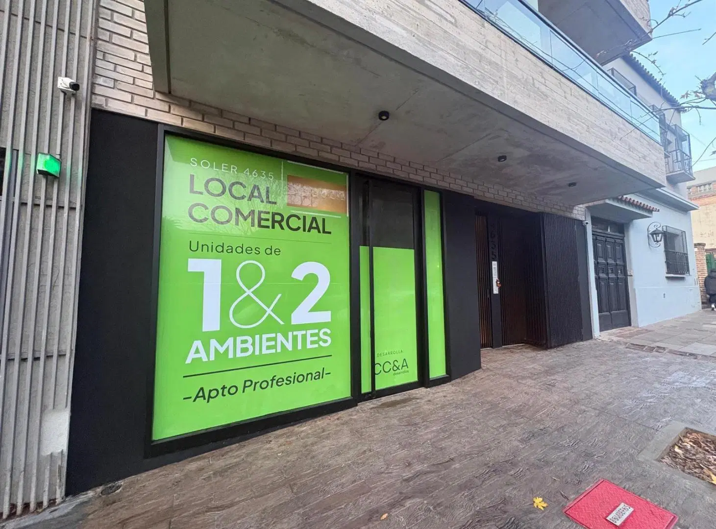 Local comercial sobre Av. Rivadavia, Primera Junta 4