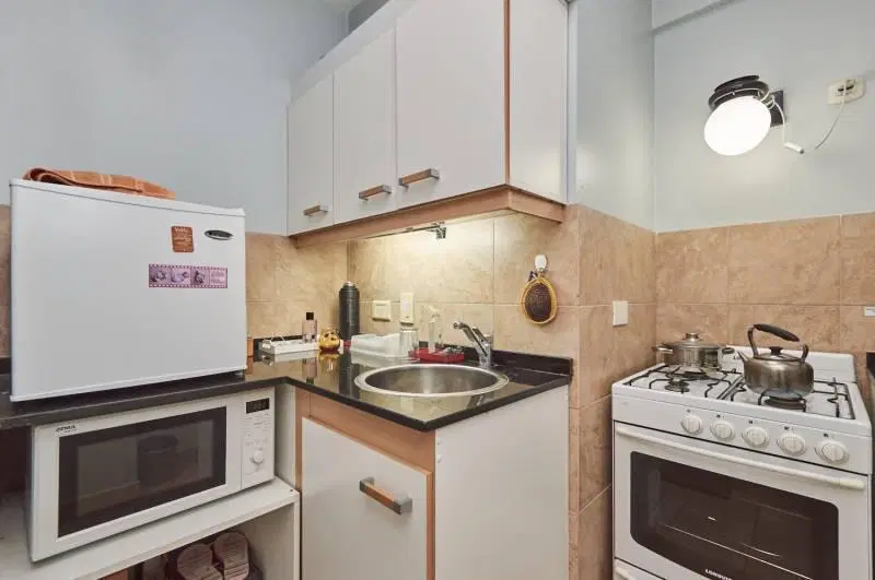 Impecable 3 ambientes con parrilla y balcón aterrazado en pleno Caballito 5