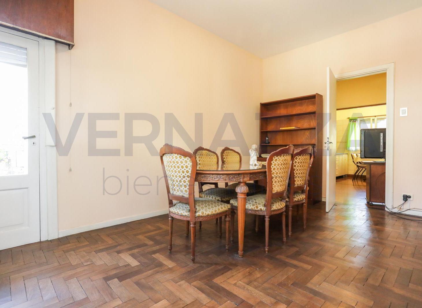 Foto de Hermoso PH 4 ambientes con balcón y terraza en Villa del Parque, imagen 5