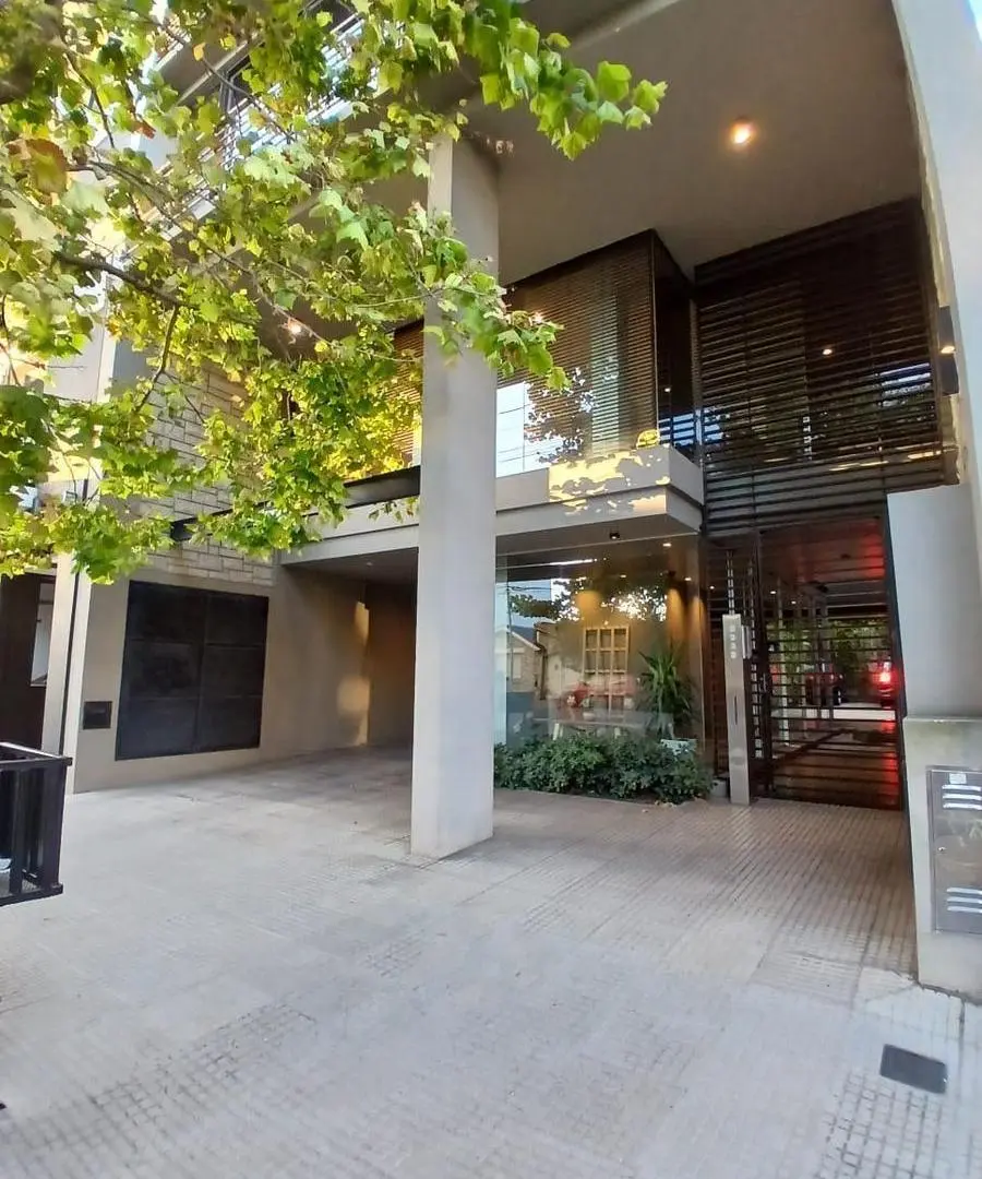 Departamento en Alquiler en Plaza Mitre 2