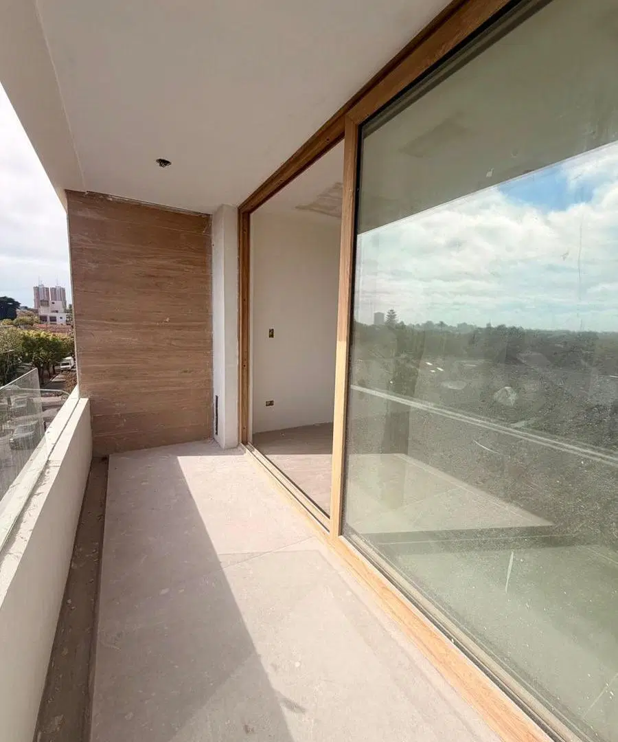 Departamento 3 Ambientes a estrenar con dos cocheras 4