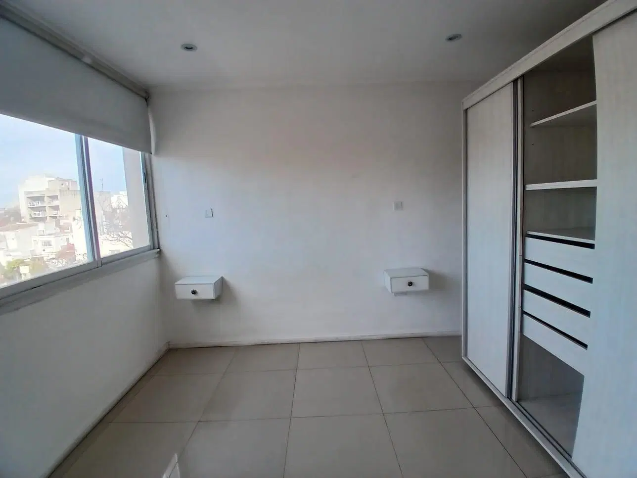 Departamento 2 ambientes con cochera y terraza 4