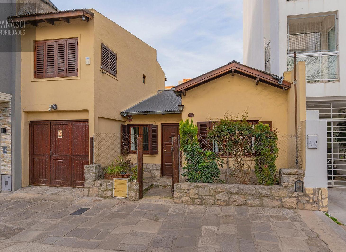 Foto de Casa en Venta en Mar Del Plata, imagen 2