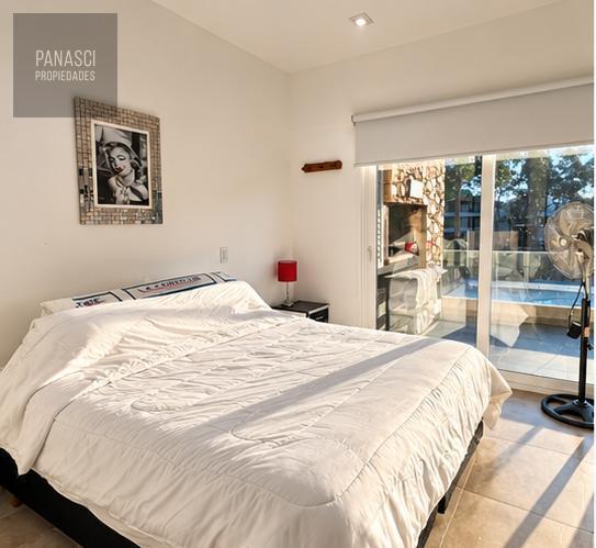 Foto de Venta Departamento con cochera en Pinamar, imagen 4