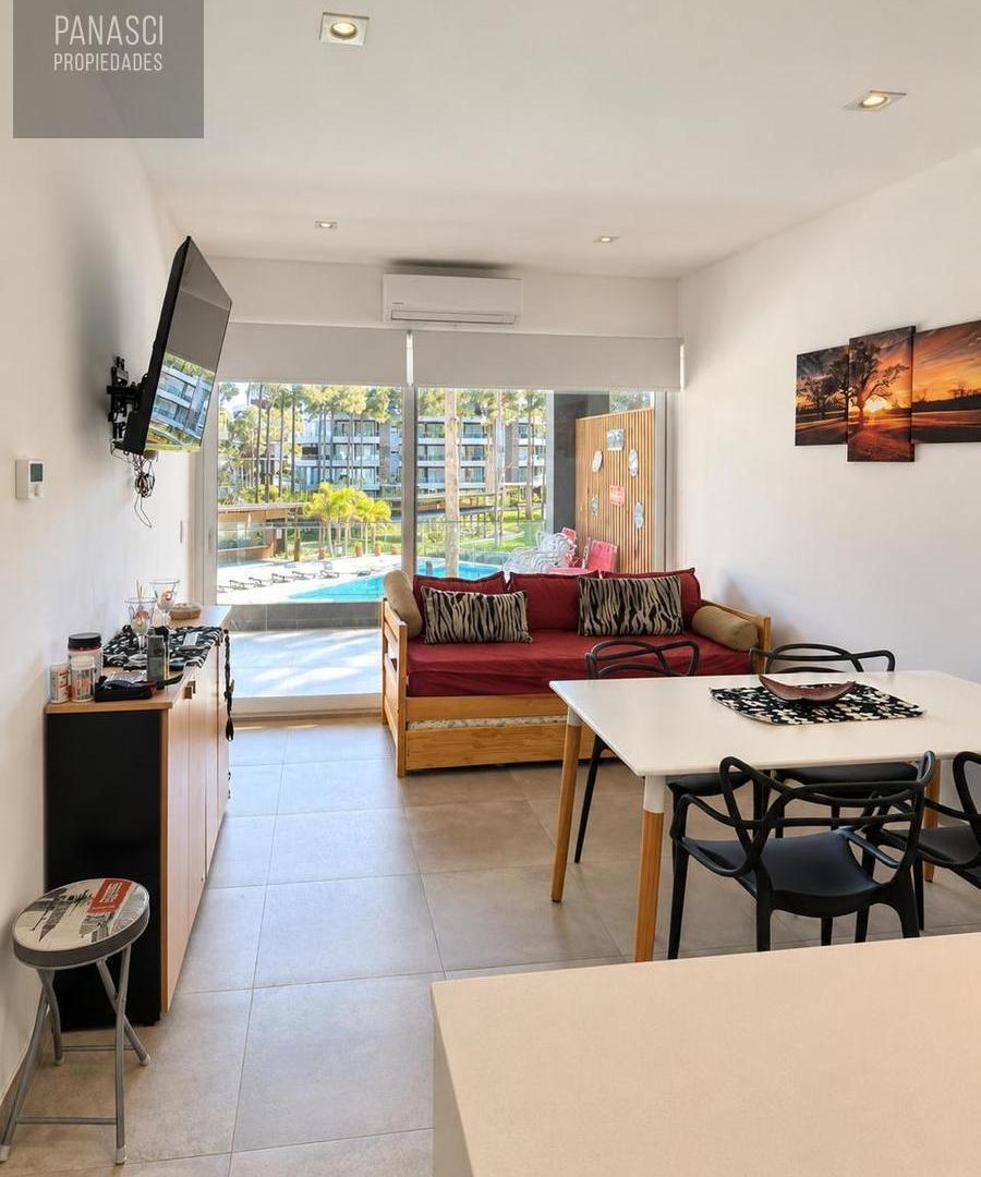 Foto de Venta Departamento con cochera en Pinamar, imagen 2
