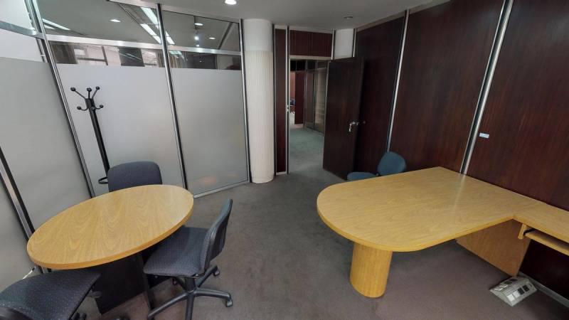 Foto de Local comercial en alquiler - Bartolomé Mitre 688, imagen 4