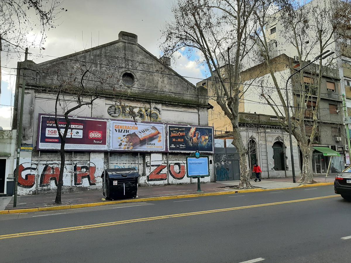 Foto de Terreno para desarrollo - Av. Caseros - Parque Patricios, imagen 4