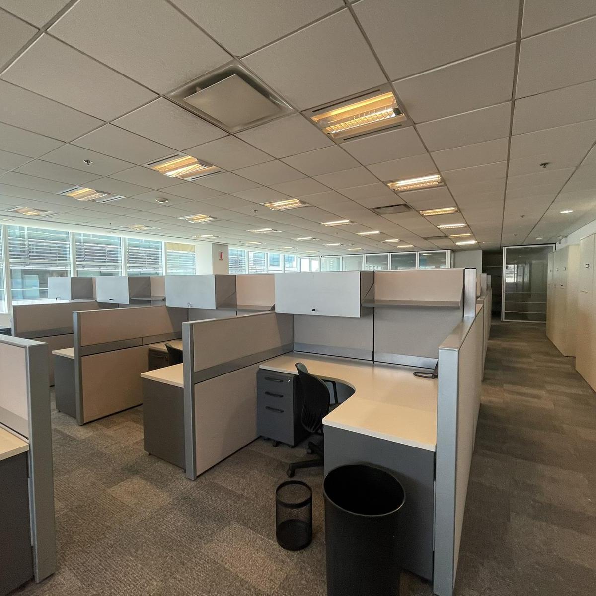 Oficinas en Alquiler con Muebles - Puerto Madero 2
