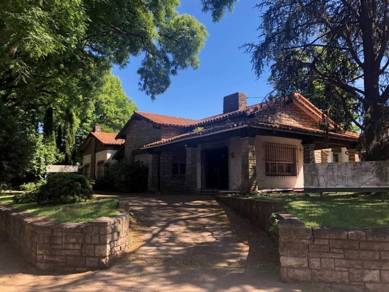 Importante local comercial en venta en San Isidro