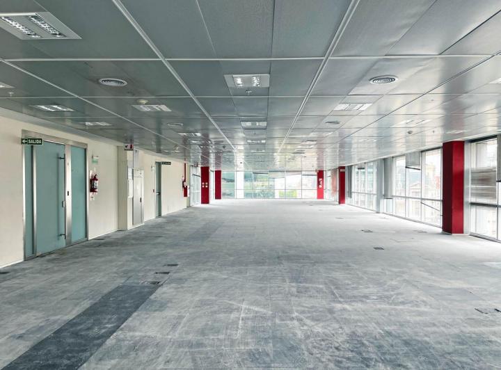 Foto de Oficina en Alquiler y Venta con Vista al Río - Bouchard Plaza, imagen 5