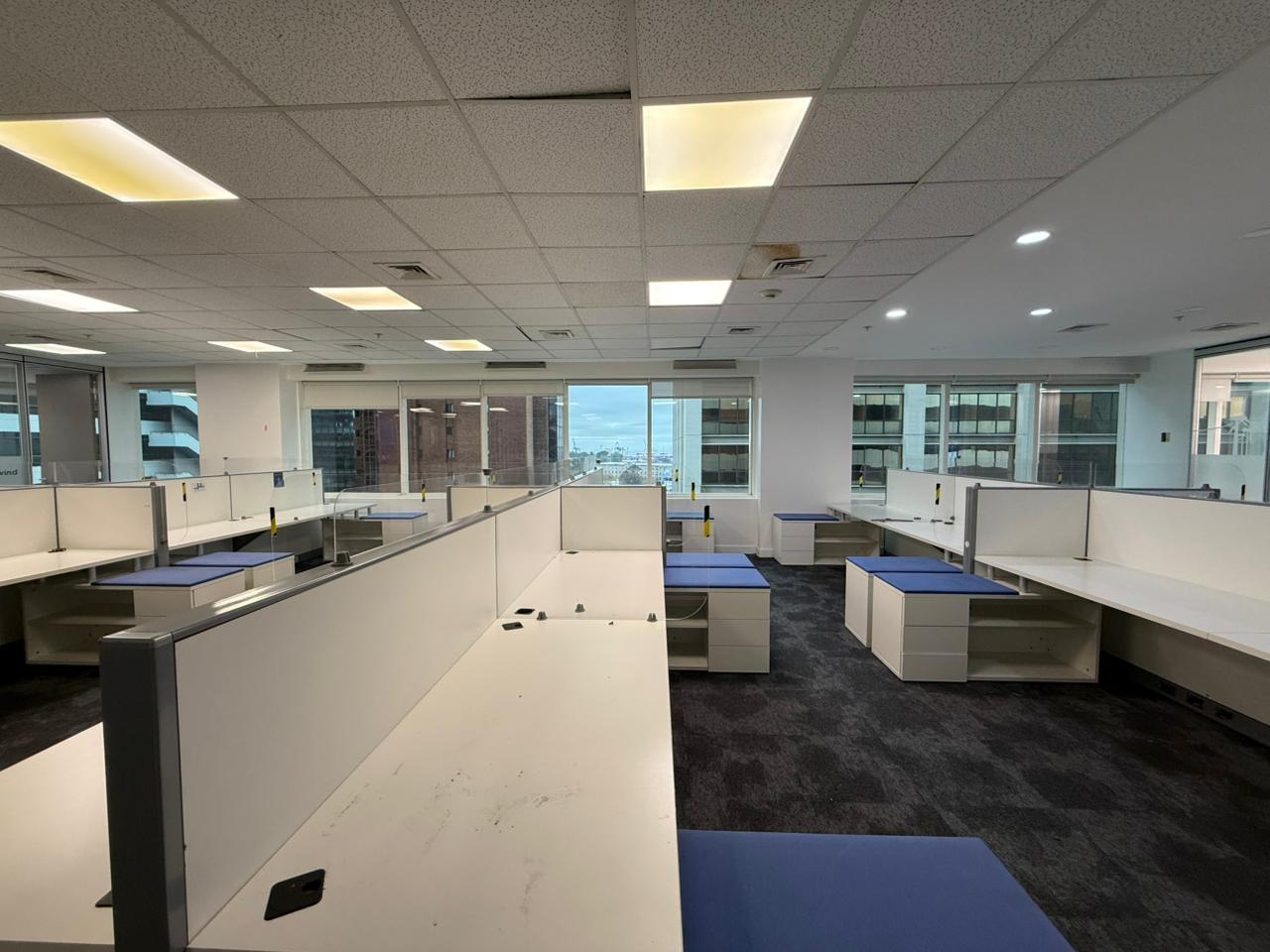 Laminar Plaza - Oficina en Alquiler - 1/4 piso 3