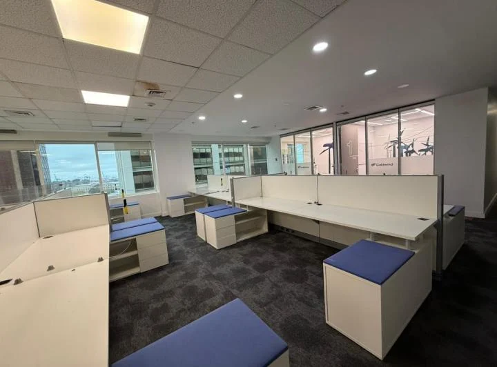 Laminar Plaza - Oficina en Alquiler - 1/4 piso 3 3