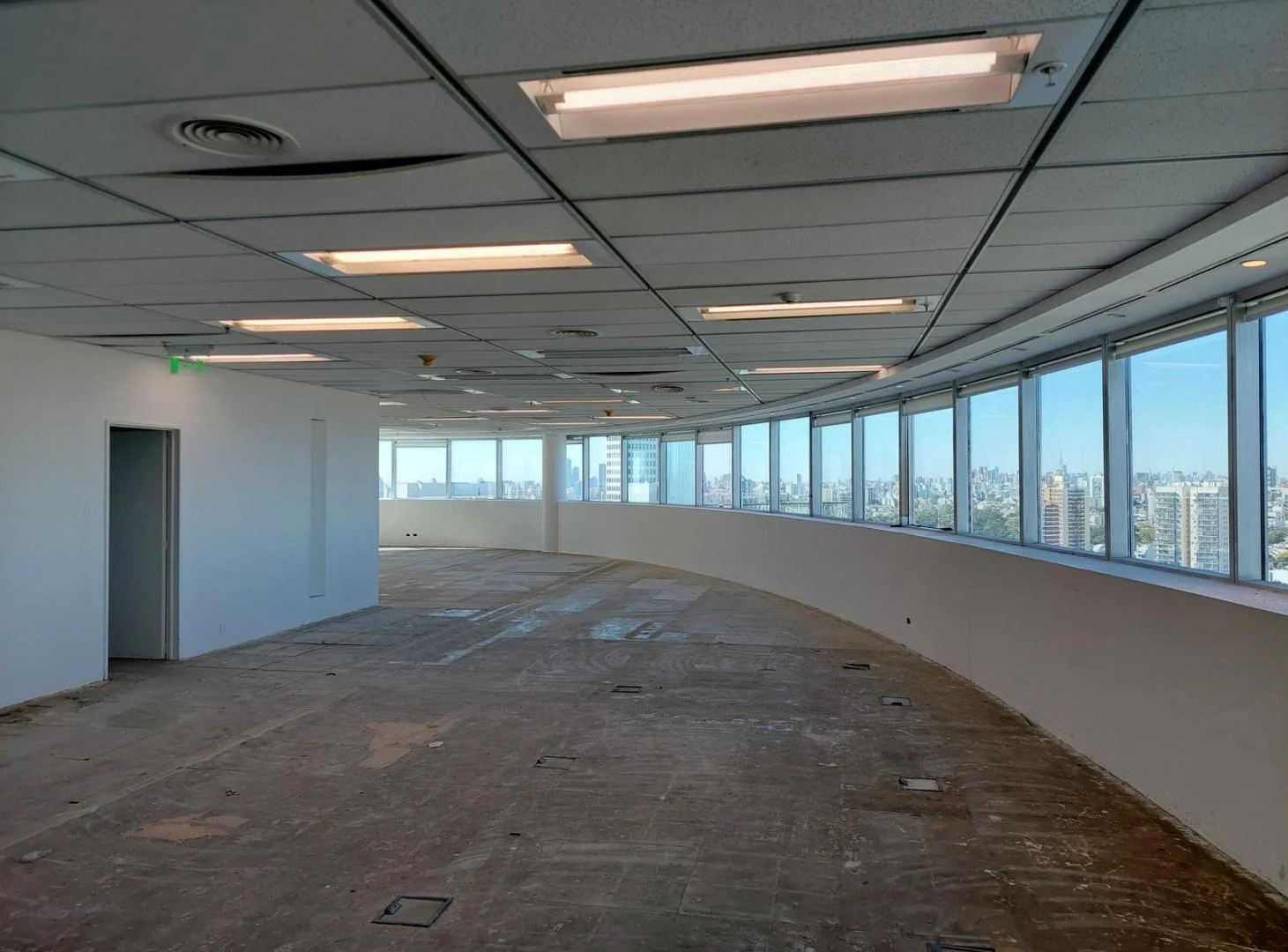 Foto de Oficina - Saavedra- Oficinas en alquiler, imagen 1