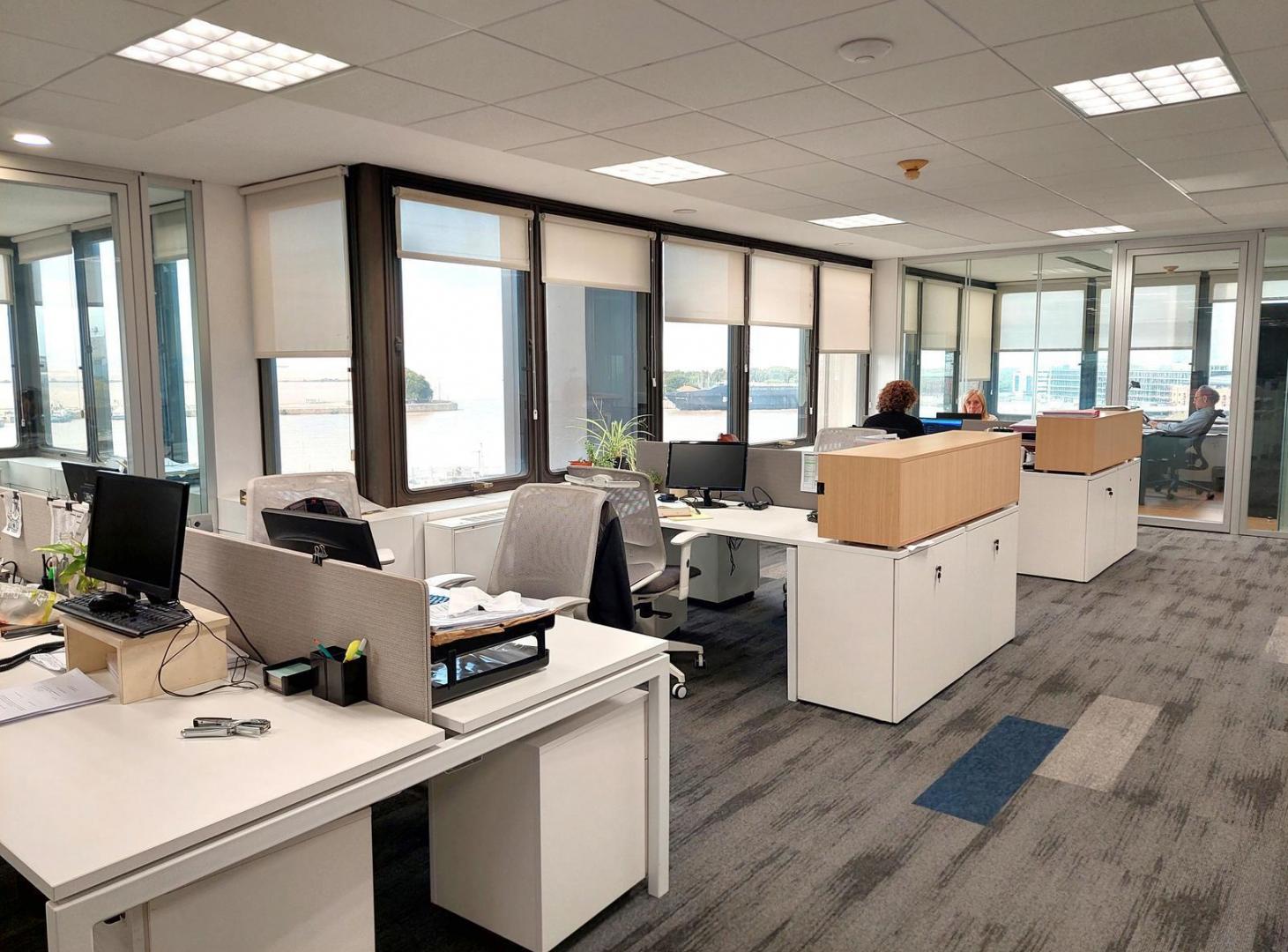 Foto de Oficina en Venta con Renta - Av. Madero 1020 - Catalinas, imagen 4