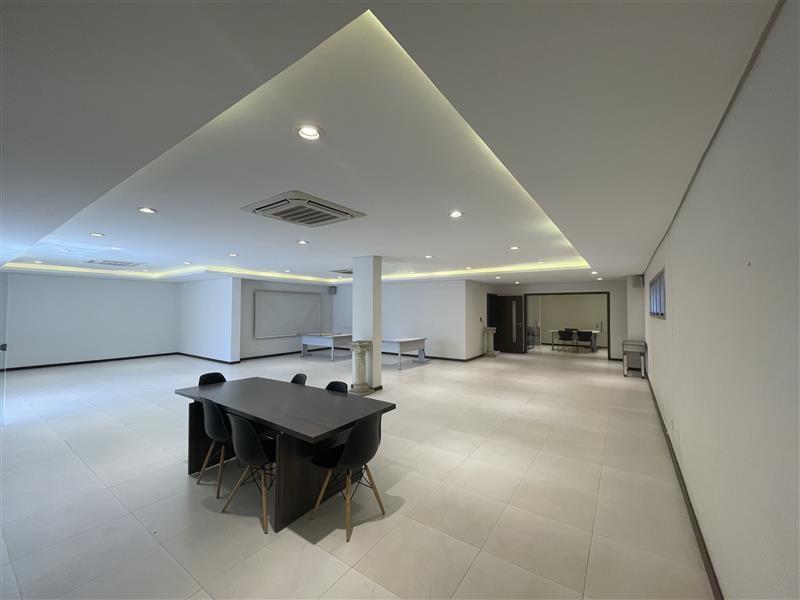 Foto de Venta de Oficinas con salón comercial - Central, Paraguay, imagen 2