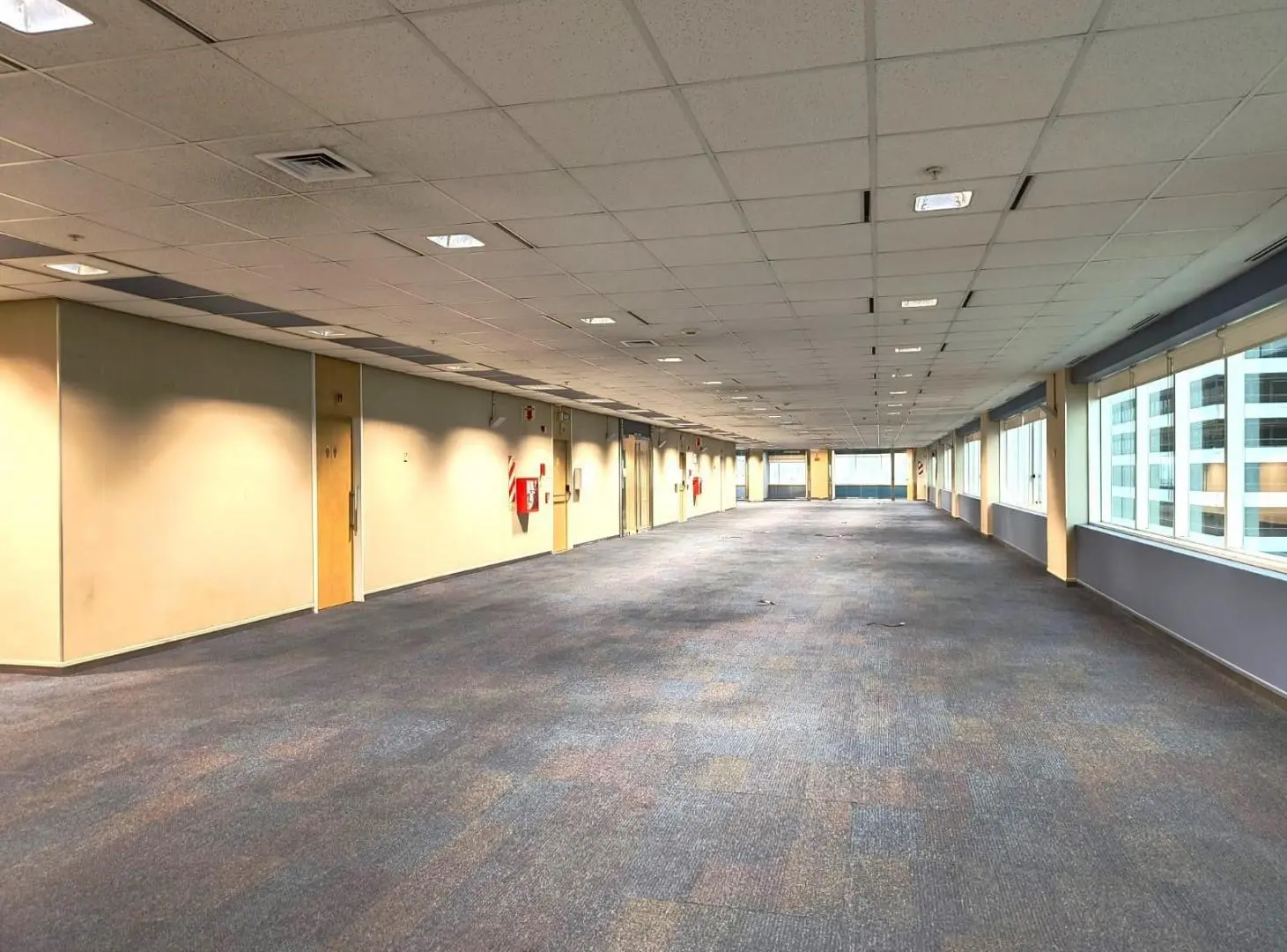 Laminar Plaza - Oficina en Venta - Catalinas 5
