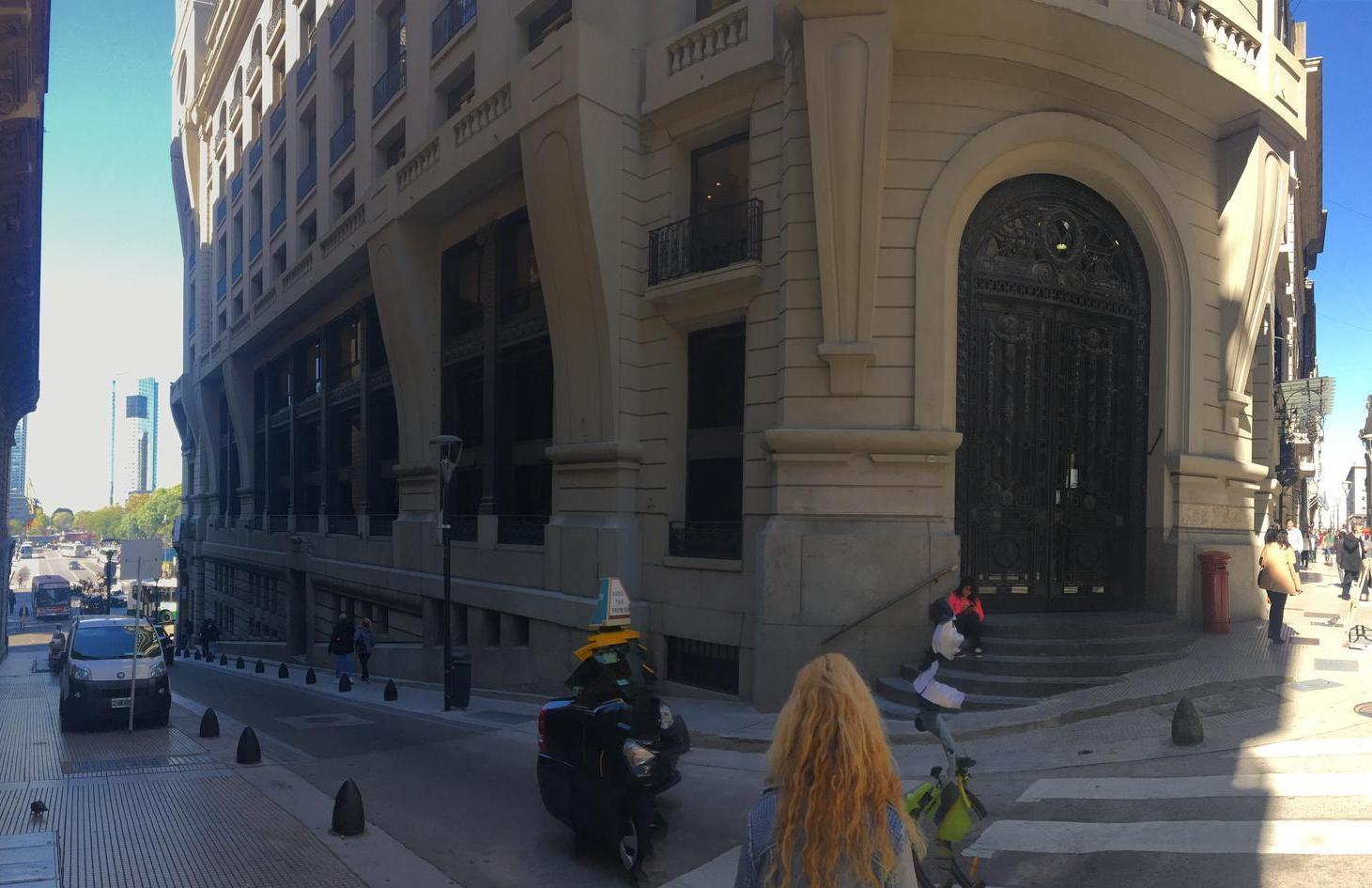 Oficina en Edificio Mihanovich