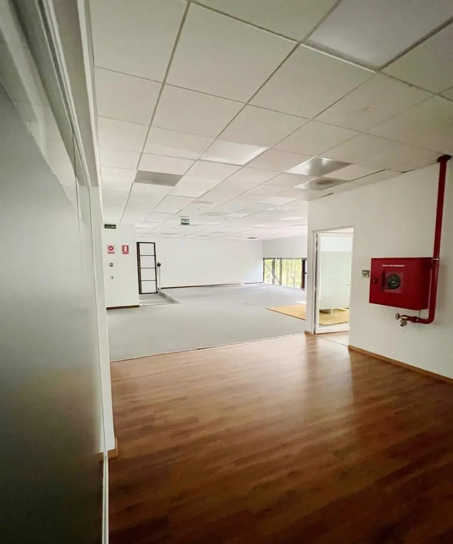 Oficina en Alquiler - Edificio Beta 4 5