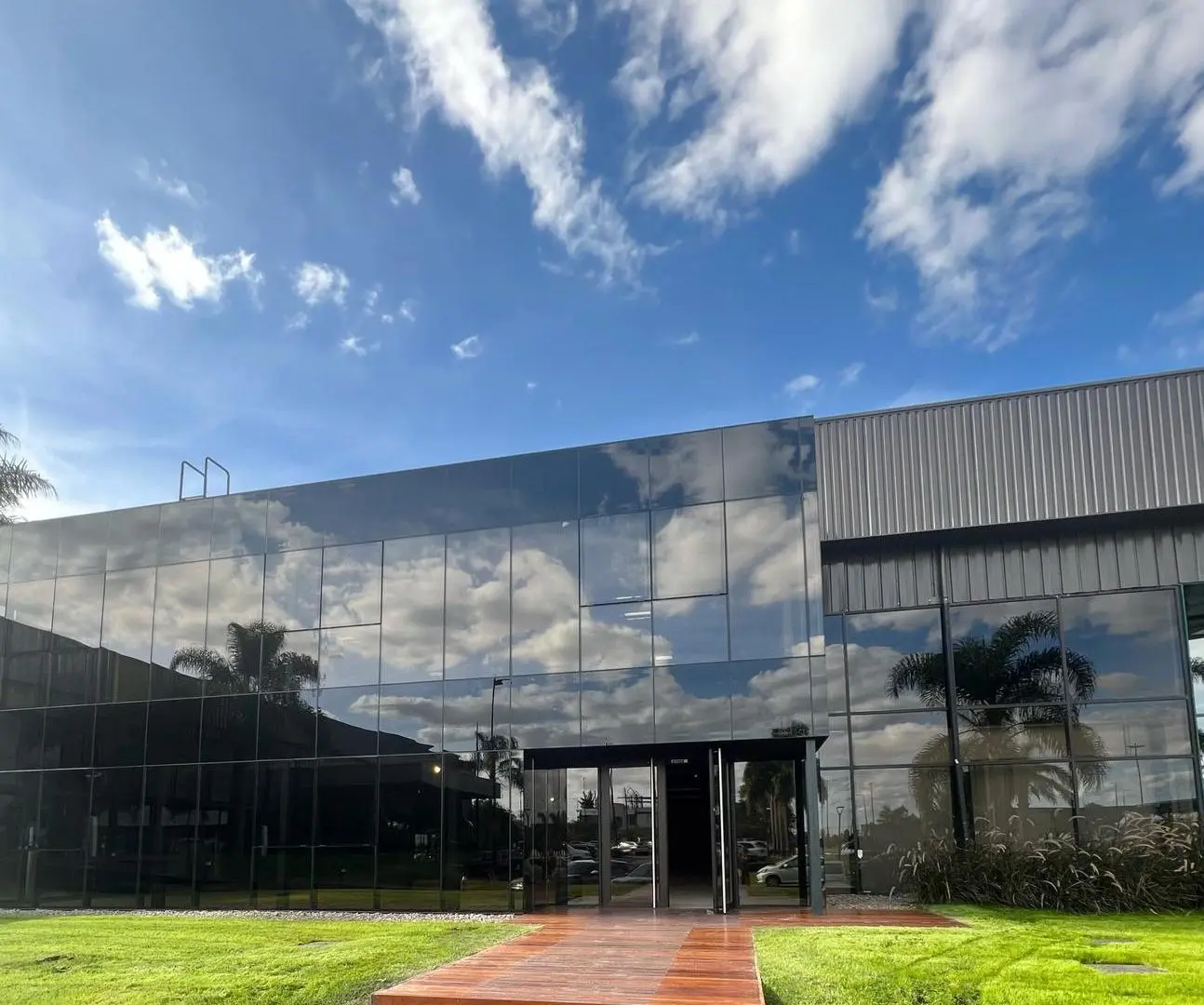 Oficina en Alquiler Zonamerica 1