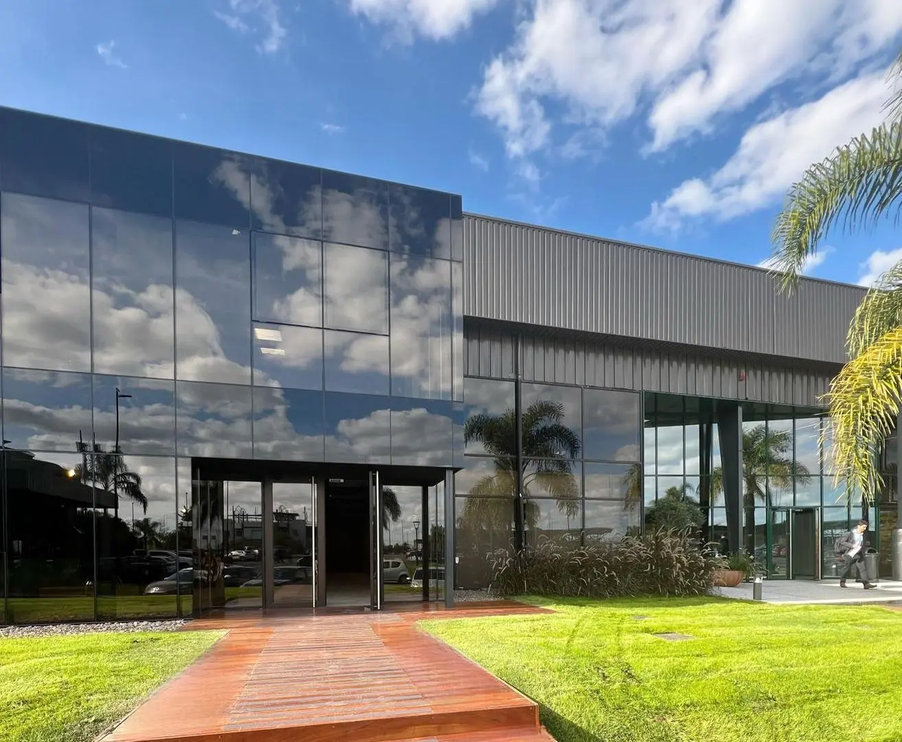 Oficina en Alquiler Zonamerica 5
