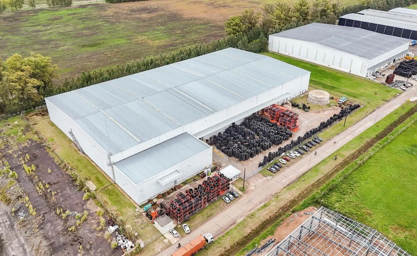 Depósito en Venta y Alquiler - Polo Industrial Ezeiza 5