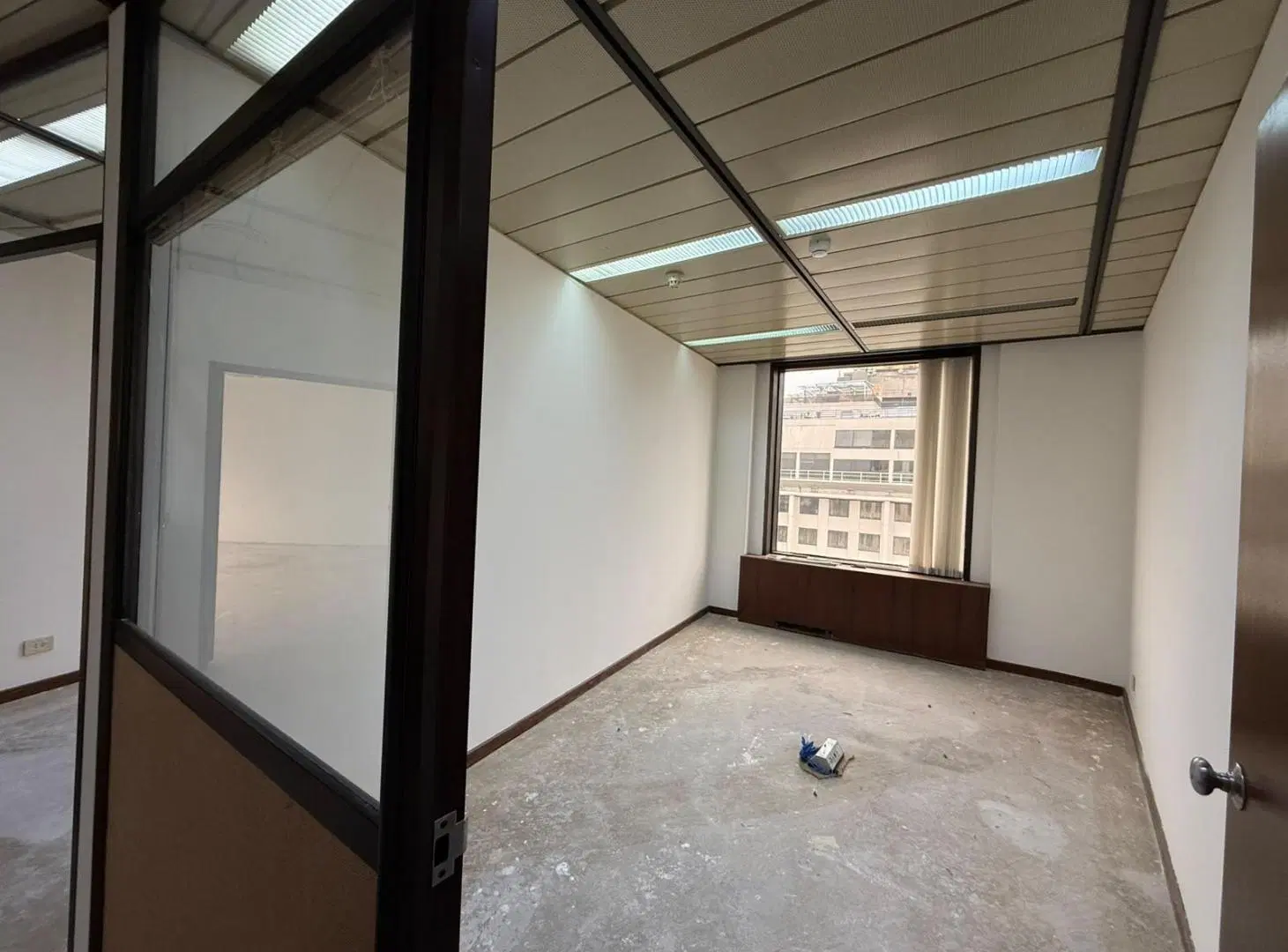 Oficina en Alquiler - Excepcional ubicación y vista al río 5
