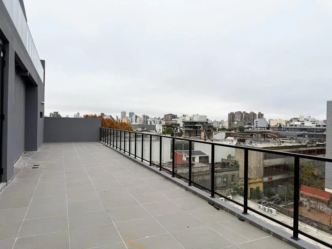 Oficina en Alquiler en Parque Patricios 4