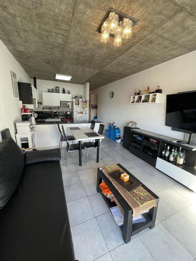 Departamento 3 Ambientes con Cochera en Tigre 4