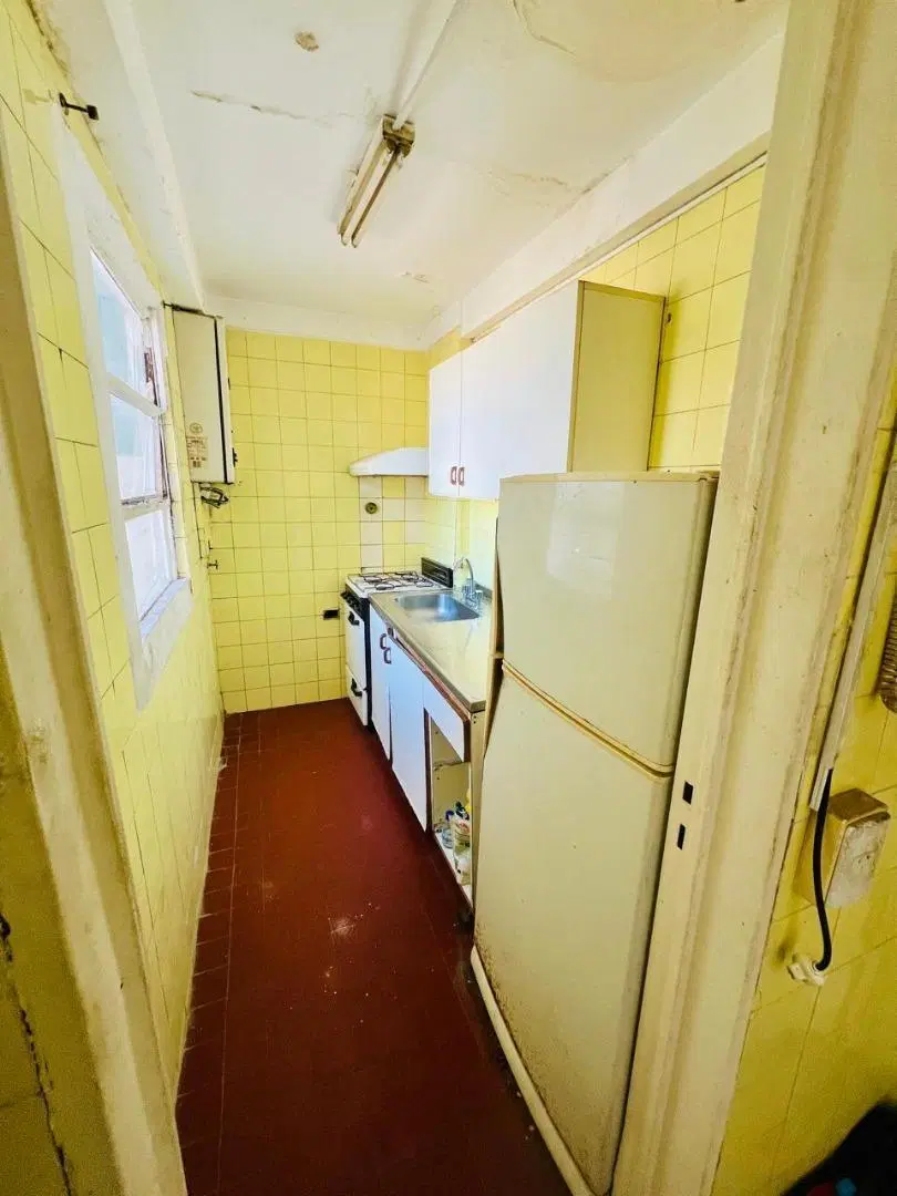 Monoambiente en piso alto, muy luminoso p/RECICLAR 5