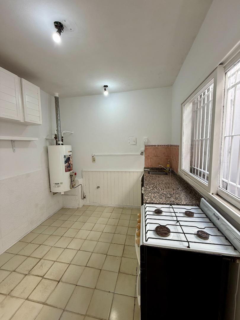 Foto de Monoambiente con Patio y Terraza, imagen 2