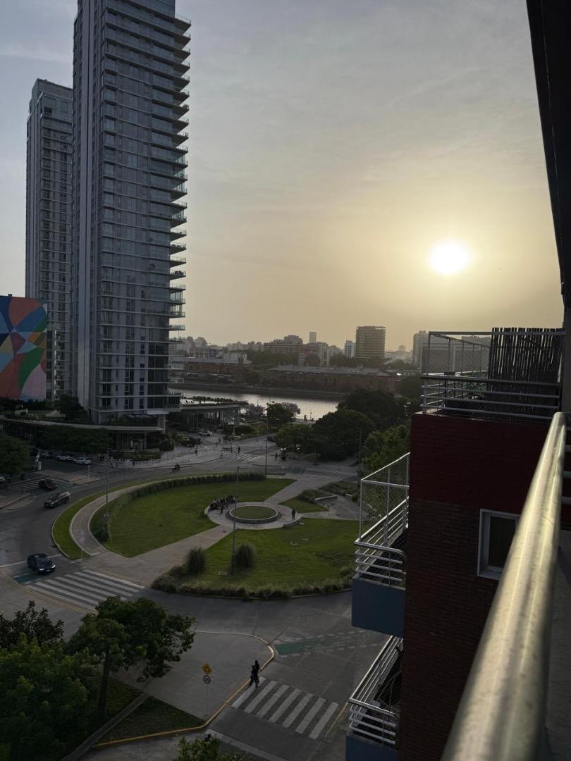 Foto de Duplex de dos ambientes, vista abierta a verde y al río, imagen 2