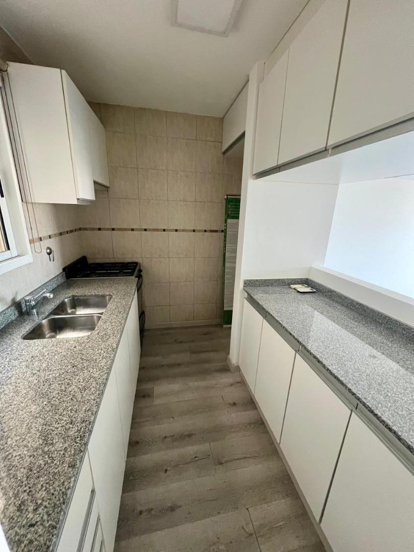 Foto de Departamento con balcon vista abierta, imagen 5