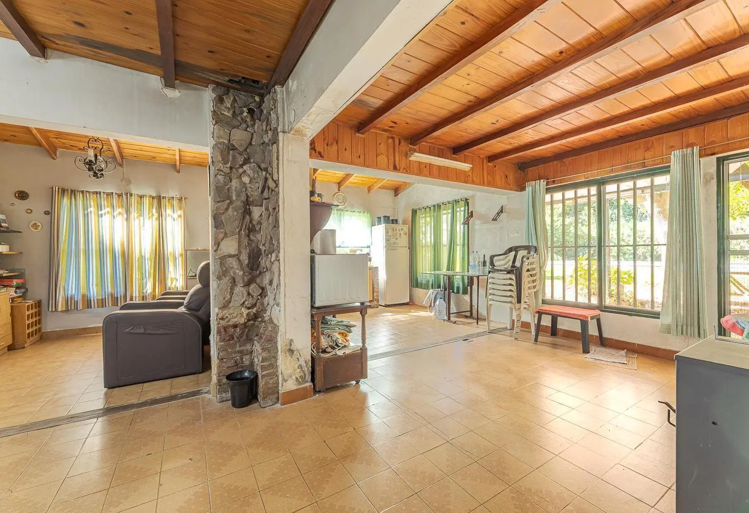 Venta casa en Roldán 2